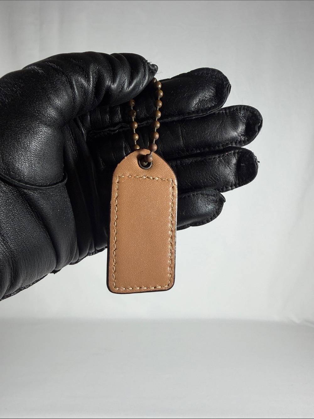 Authentic Coach Brown Leather Key Tag - Picture 3 of 3